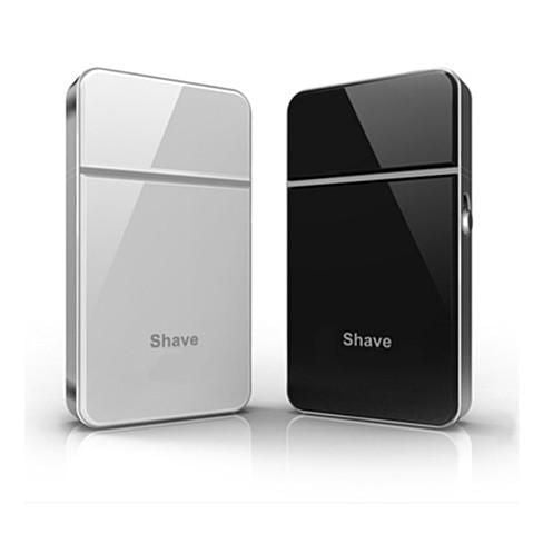 Chic Shaver - A Portable Travel USB Rechargeable Shaver Black